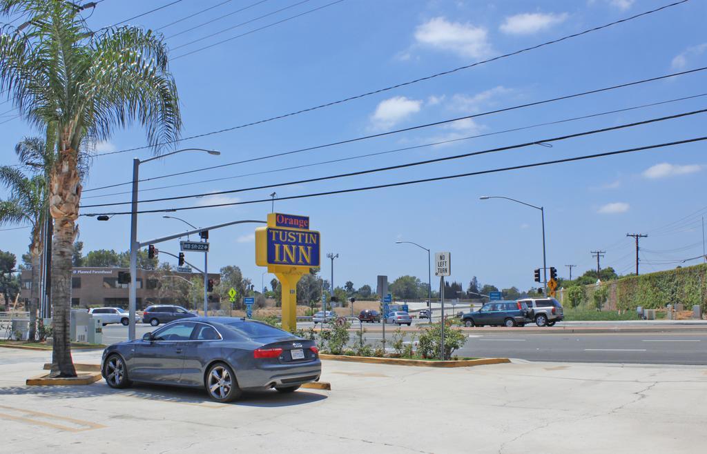 Orange Tustin Inn In Orange Luaran gambar