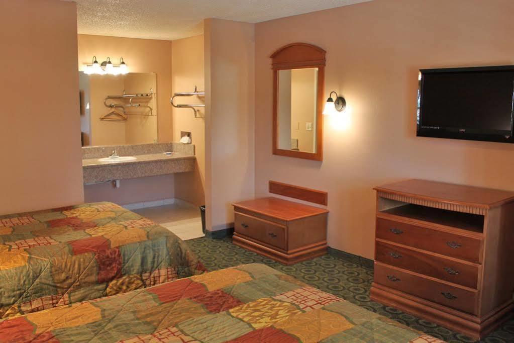 Orange Tustin Inn In Orange Luaran gambar